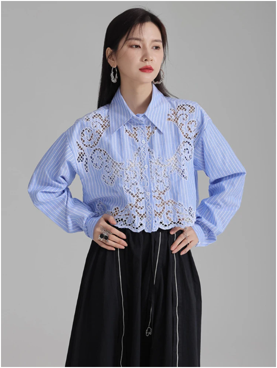 Sherrm Doiley Crop Button Up - Blue