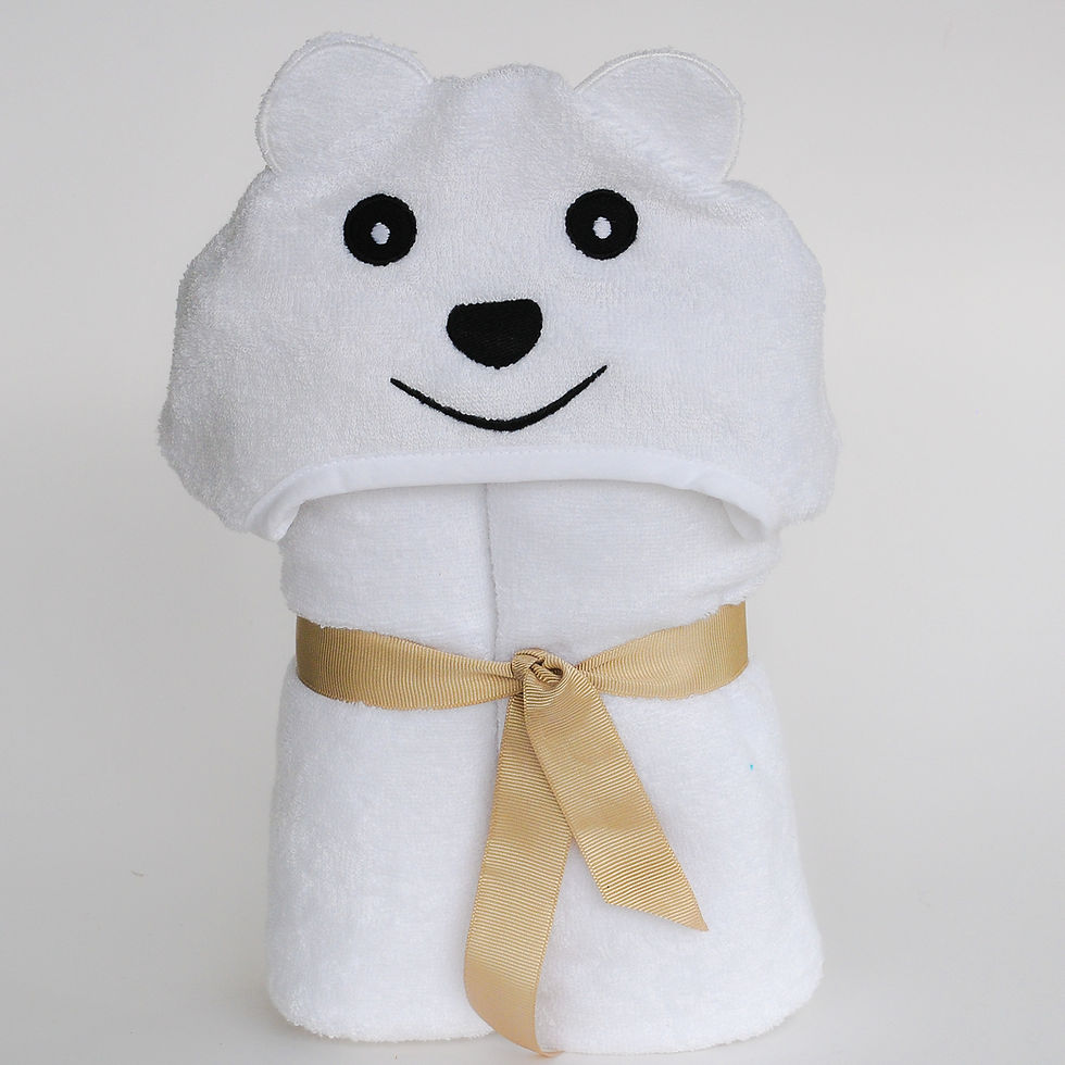 Thumbnail: Bamboo Rayon Bear Hooded Turkish Towel: Little Kid