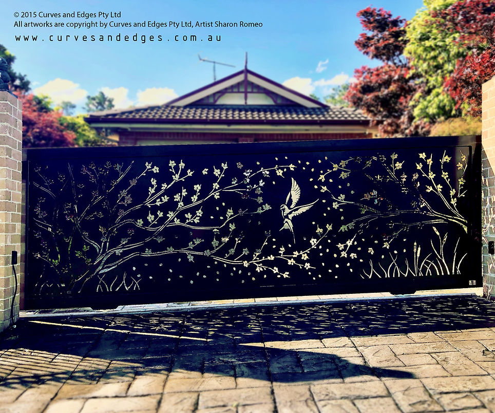 Sukura Automatic Gate Metal art - Curves