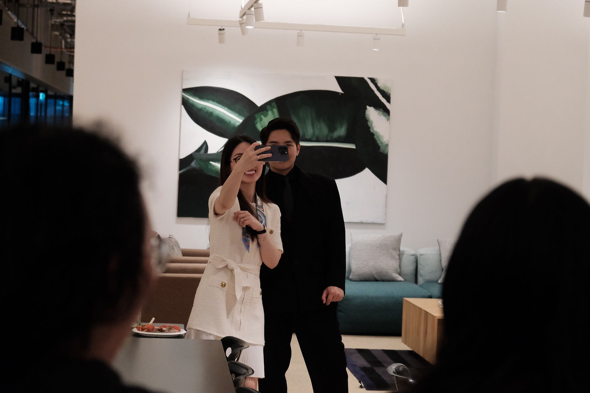 Our director Lani Nguyen had a picture with employee