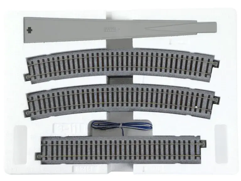 Kato Unitrack 3-111 HV-1 R730mm Outer Track Oval Track Set - HO