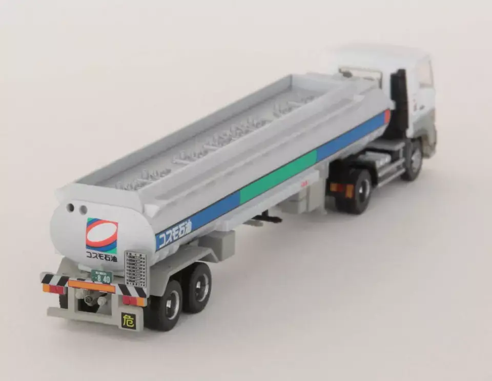 תמונה ממוזערת: Tomytec 288565 Cosmo oil tank truck set (2units)