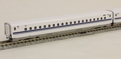 Kato 10-1174+10-1175+10-1176 N700A Series Shinkansen NOZOMI