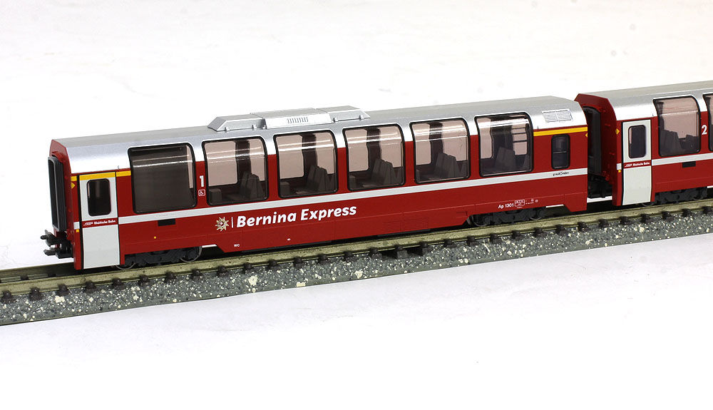 Kato 10-1655 Rhaetian Railway Bernina Express (new logo) Basic 3Cars - N Scale