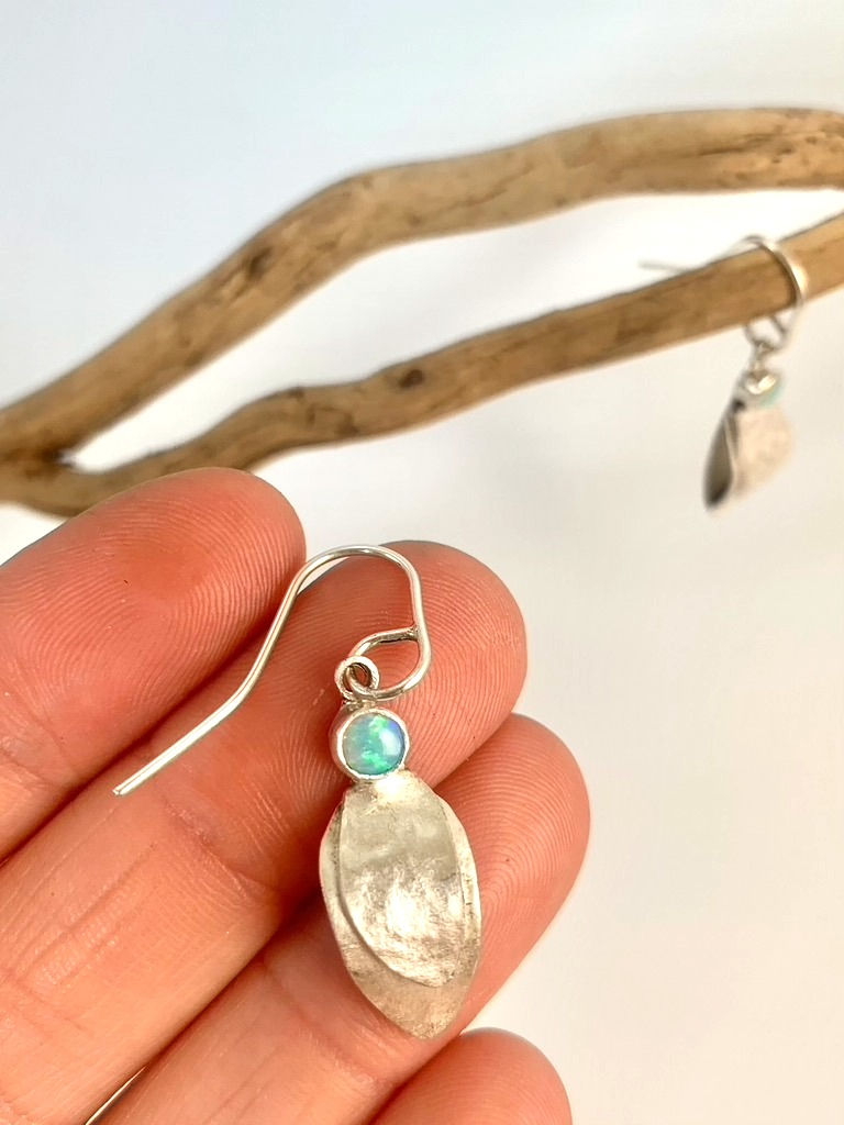 Thumbnail: Silver single leaf earrings with opal