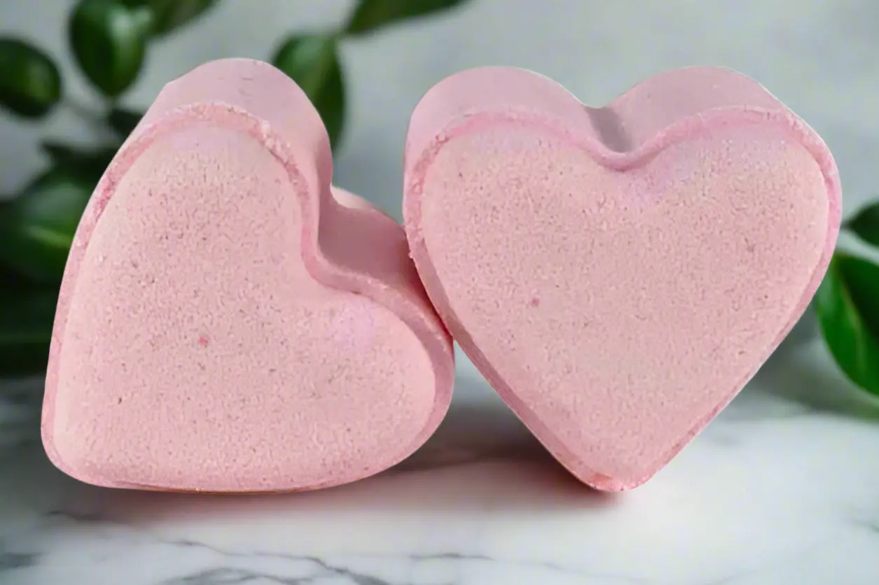 Love Bath Bomb