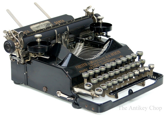 Senta Typewriter