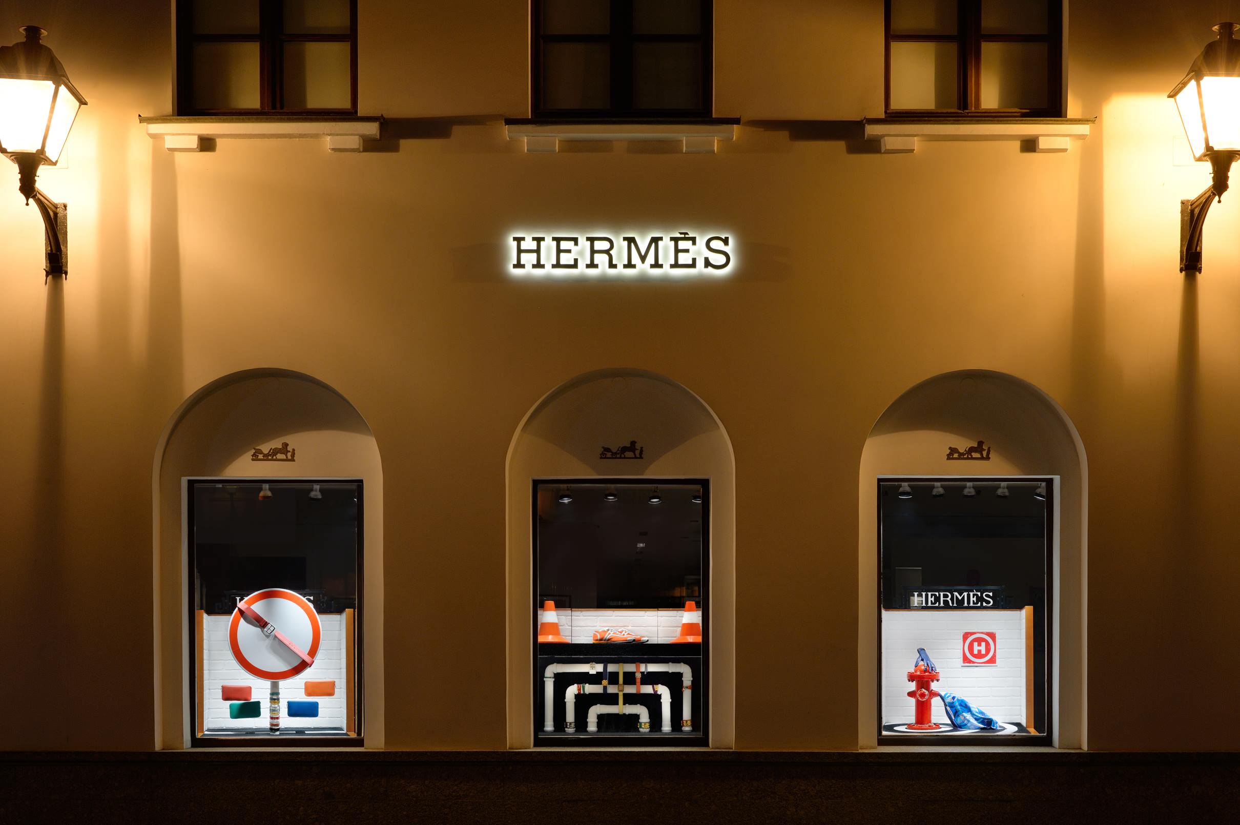 витрины для Hermes
