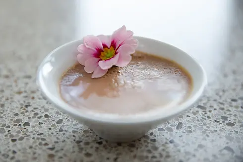 culinaire catering breda  kommetje bloem.webp