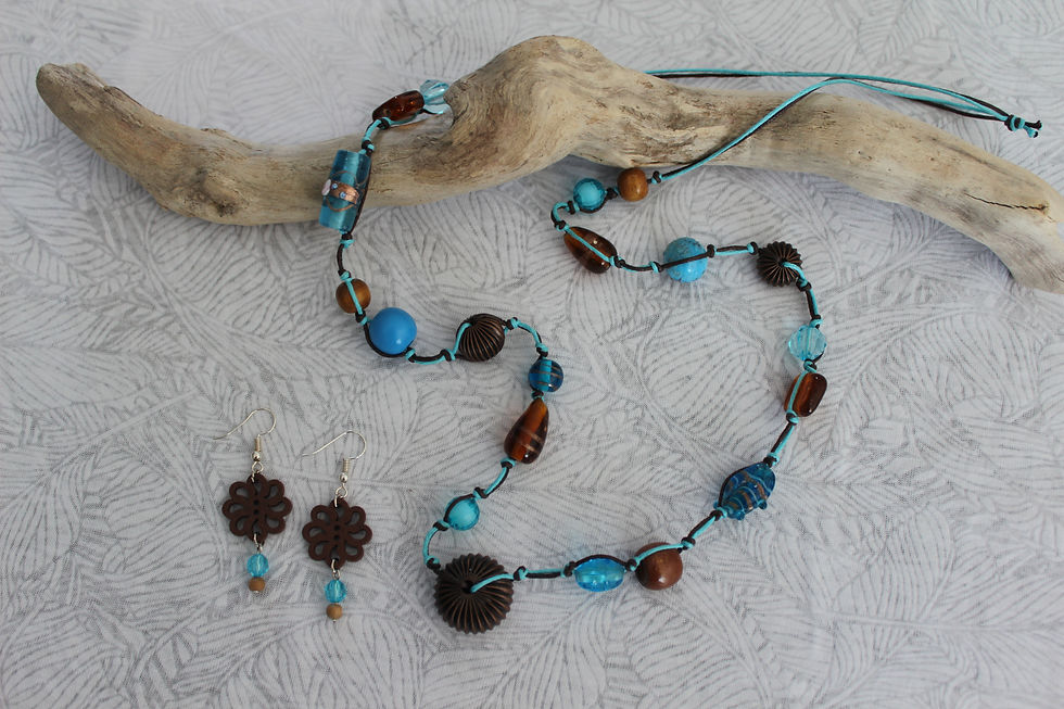 Sautoir bleu/bois/cuivre