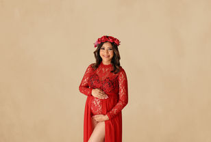 Elegant maternity session in Clyde – professional pregnancy photography