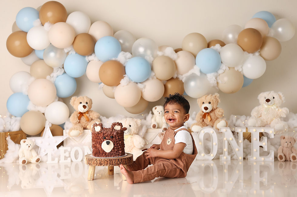 First Birthday Cake Smash Photographer Melbourne
