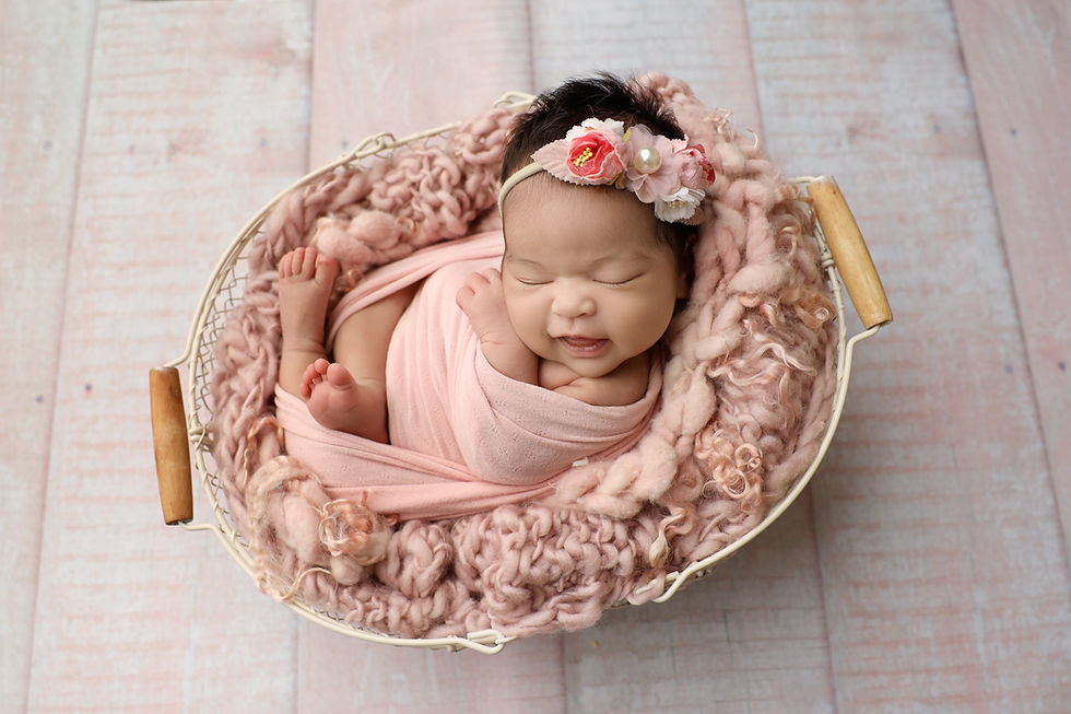 Officer newborn photographer – baby and sibling portraits in studio