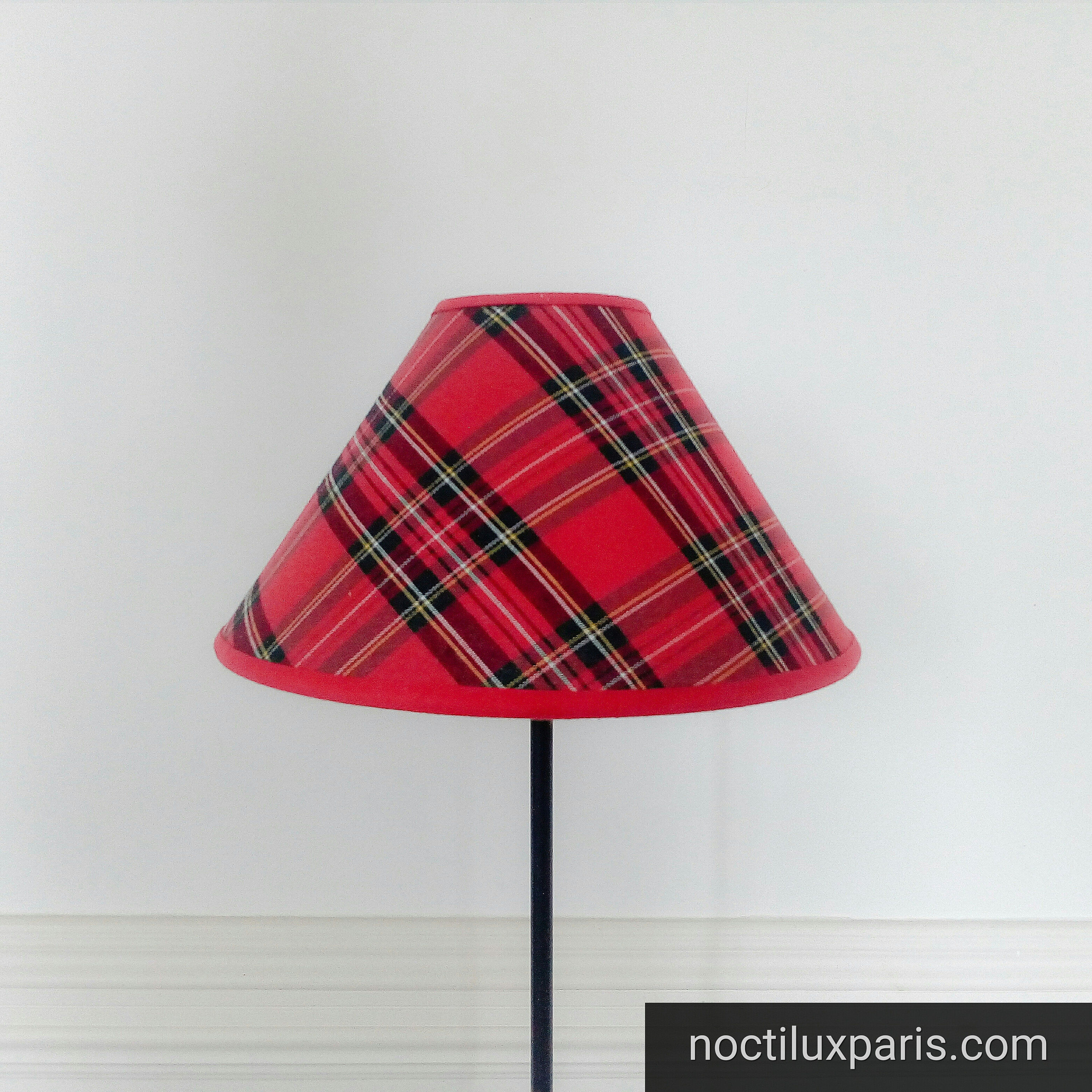 Abat jour tartan rouge en toile de coton "Braveheart".