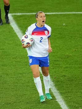 Lucy Bronze celebrates her penalty against Sweden in the Euro 2025 quarter final