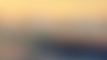 The Summer Remains by Seth King     *****