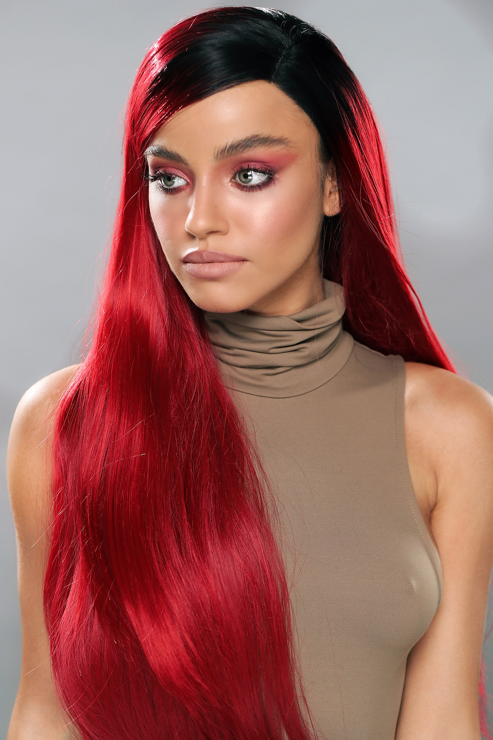 Thumbnail: RIRI WIG