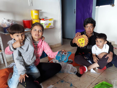 Construyendo máscaras en familia - Programa Buen Comienzo Medellín