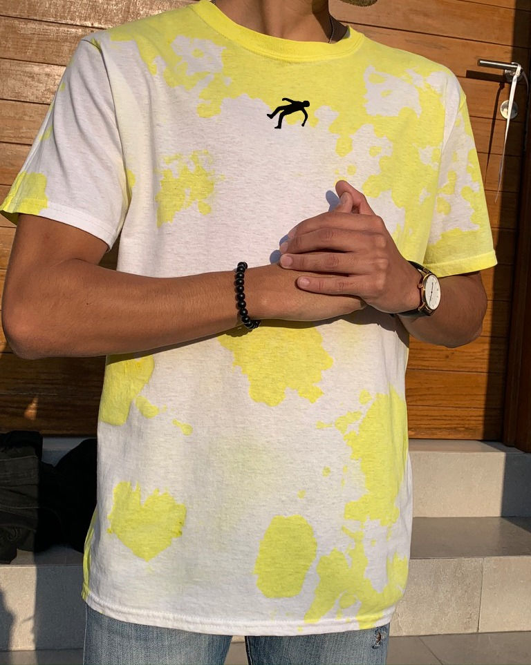 Thumbnail: Yellow spots