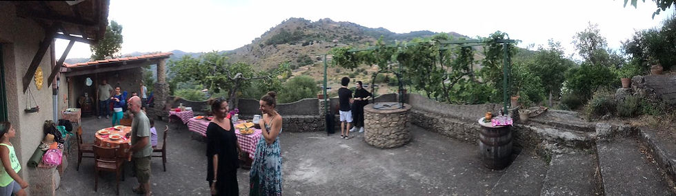 Aperitivoaltramonto.jpeg