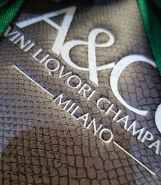 A&Co-Enoteca-Aeco-vini-liquori-champagne-whisky-gin-rhum-grappe-alcolici-spumanti-franciac