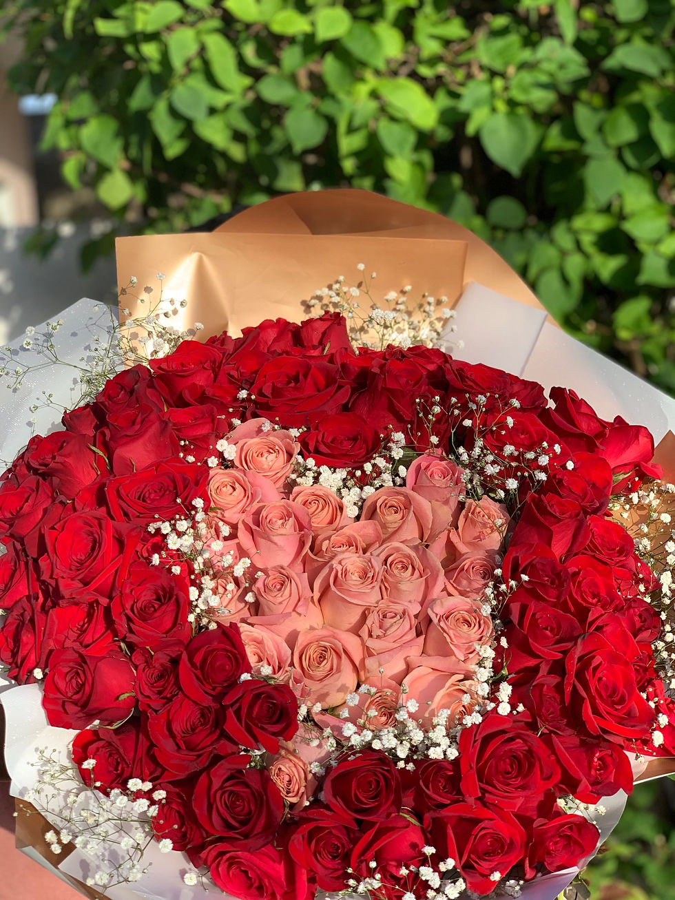 Miniatura: Bouquet de 100 rosas 