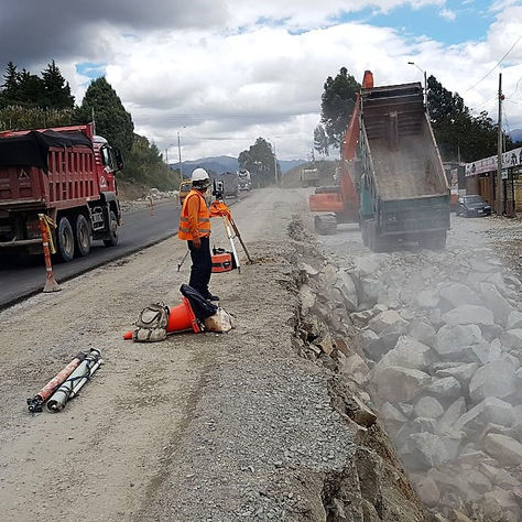 TRABAJOS EN LA VÍA CUENCA-AZOGUES-BIBLIÁN, SE INTENSIFICAN