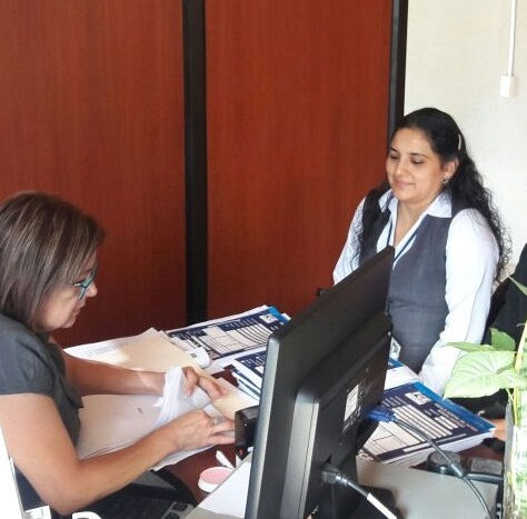 SRI PRESENTA DENUNCIA EN FISCALÍA DE SUCÚA CONTRA CONSTRUCTOR QUE HABRÍA USADO FACTURAS DE EMPRESAS