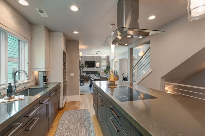 20220726_1024 Norfolk Avenue_24.jpg