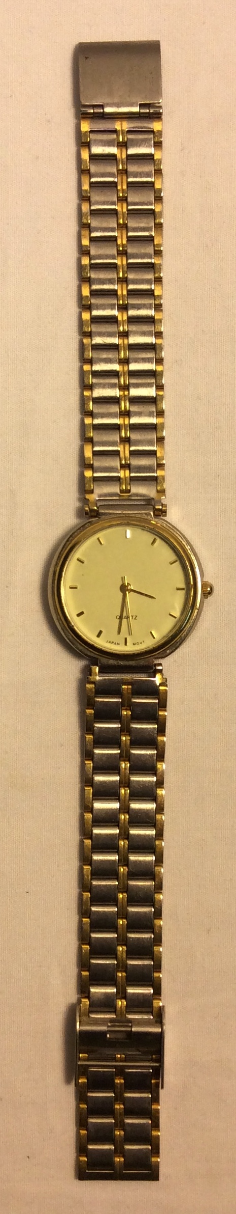 Quarts watch - Round cream face