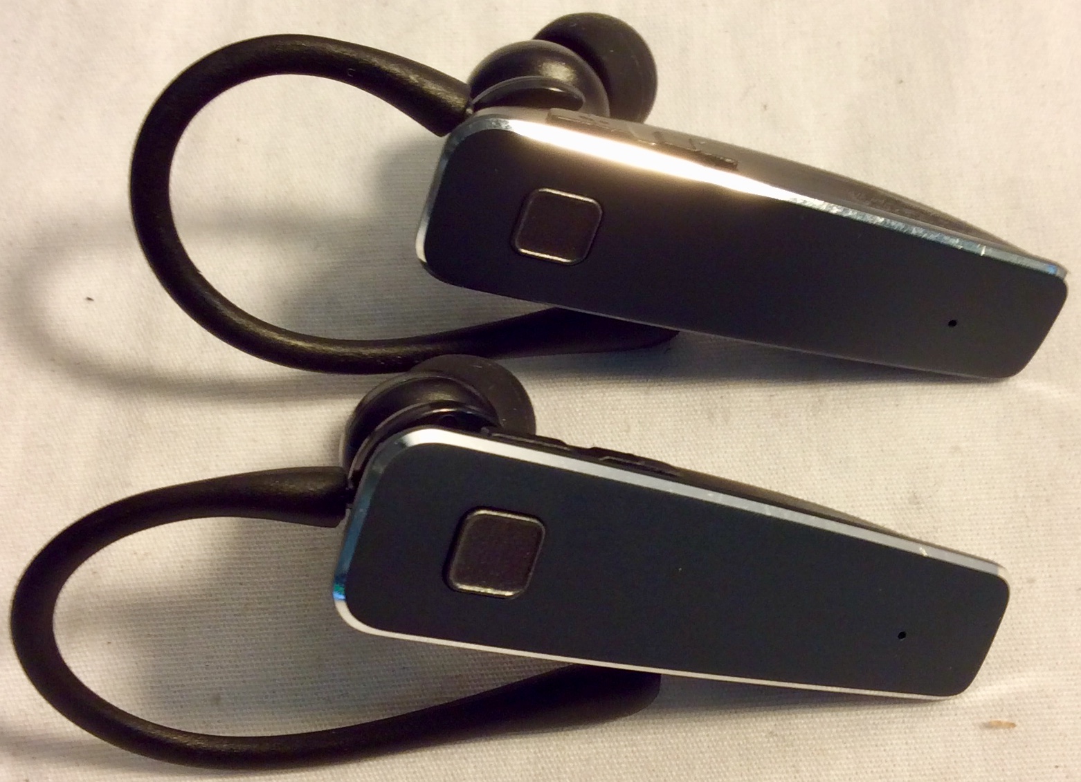 Dark grey bluetooth mobile headset