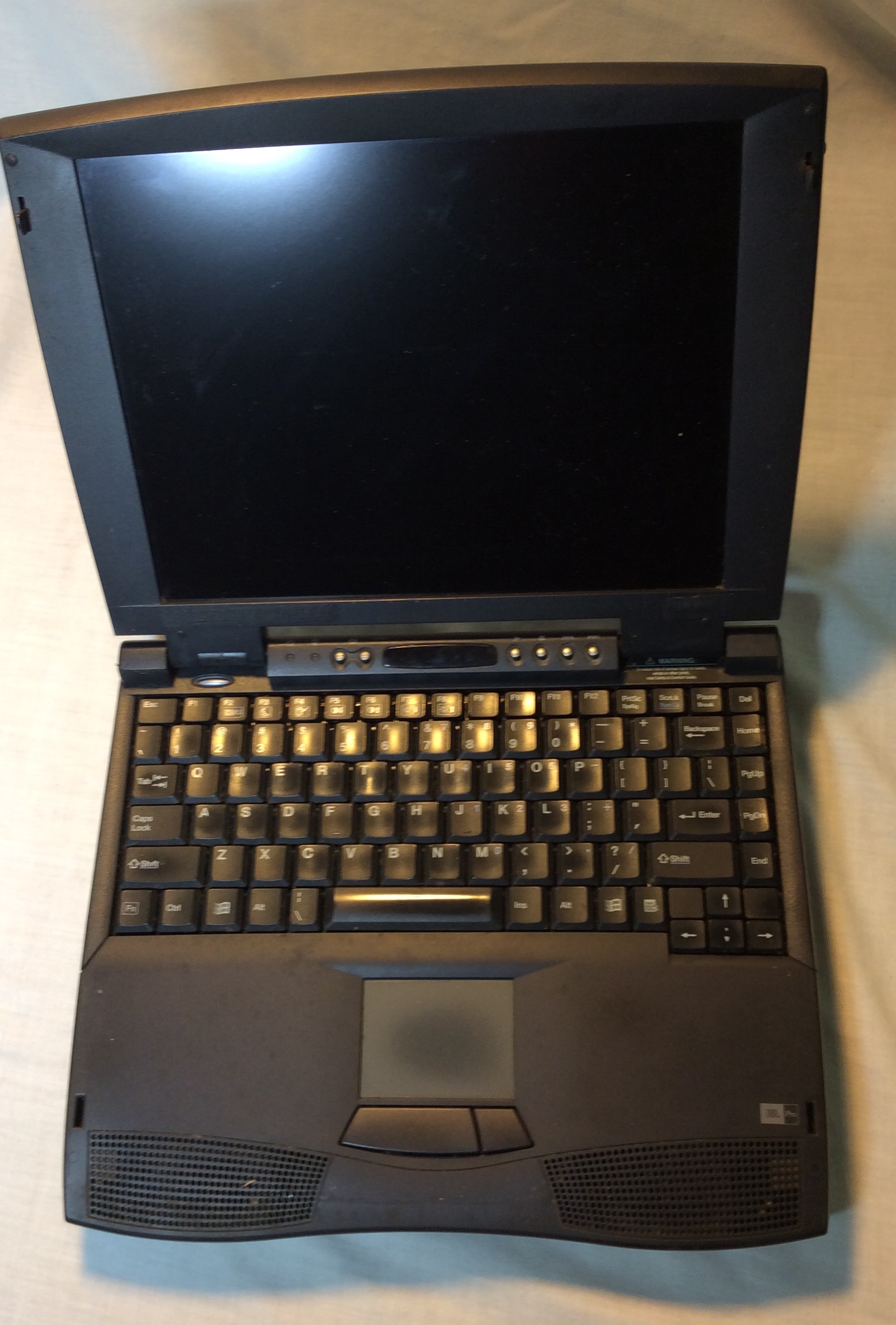 Compaq Period Laptop (Not working)