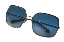 Oliver Peoples Sunglasses with Ombré Blue Lenses and Burgundy Frames - AR Coated