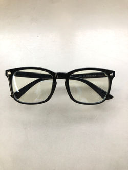 Black square frame eyeglasses with blue light coating