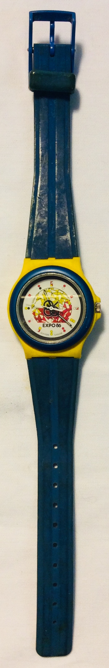 Expo 86 face, blue & yellow casing