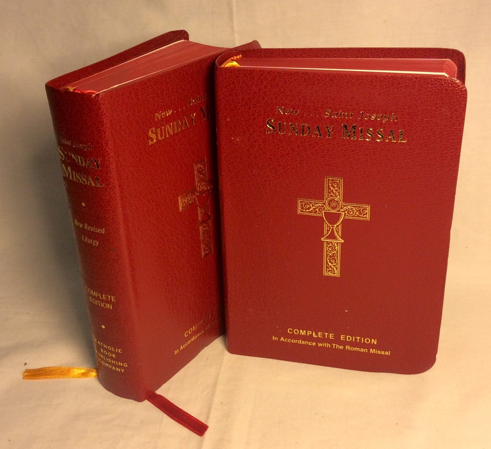 Red New Saint Joseph Sunday Missal
