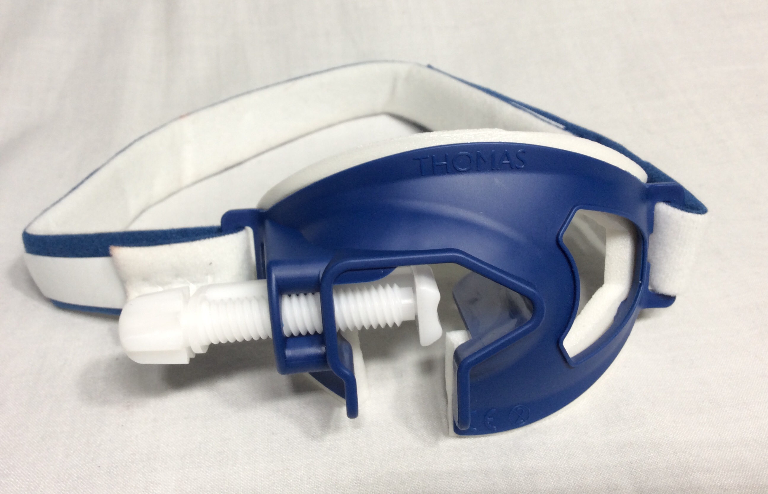 Tracheotomy tube holder