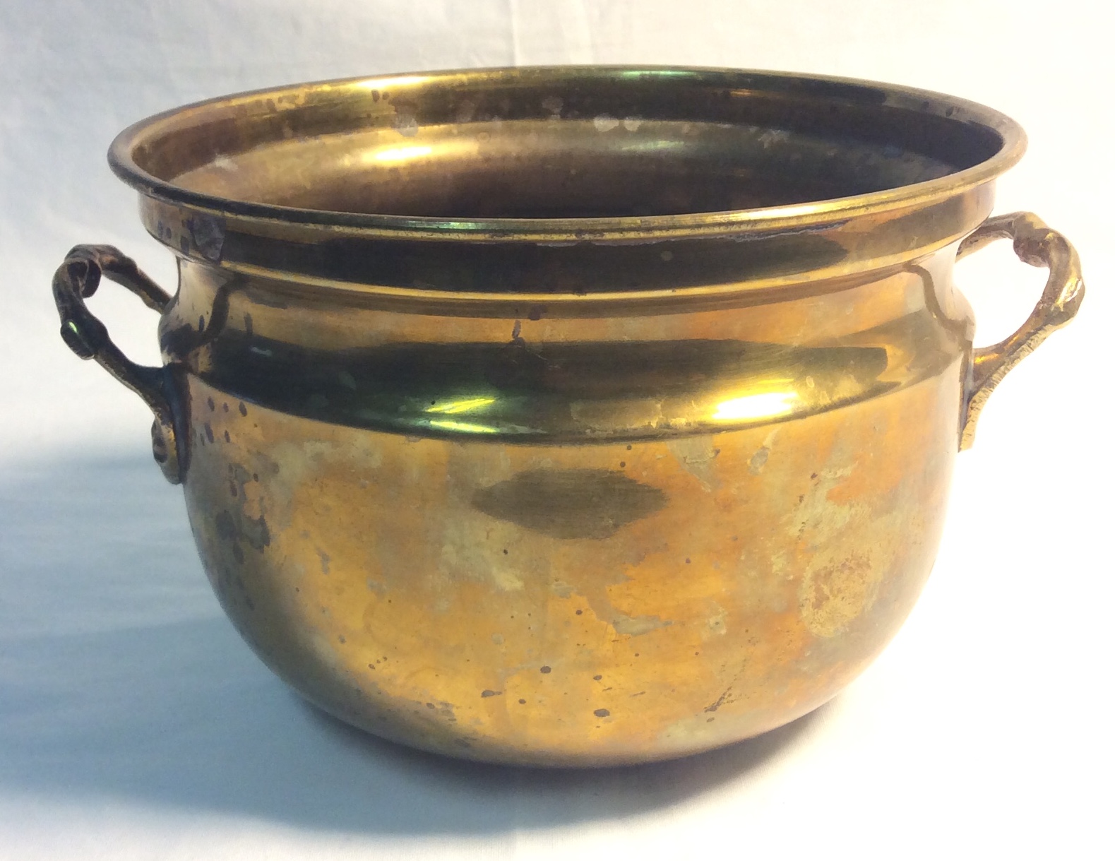Brass Pot, medium with 2 handles