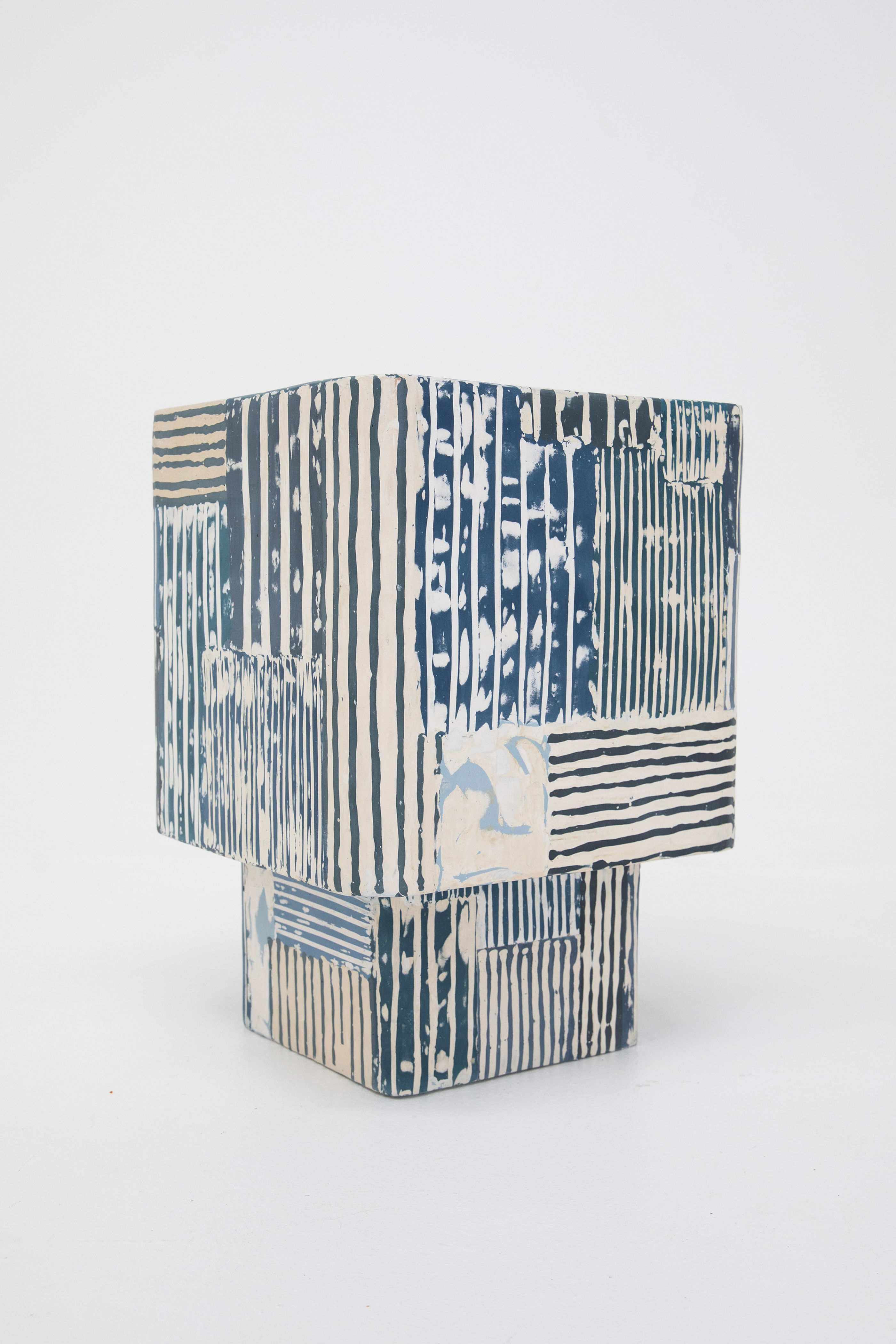 AURORA SIDE TABLE - WORN PATCHWORK