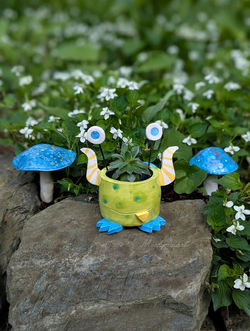 greenstakeeyemonster