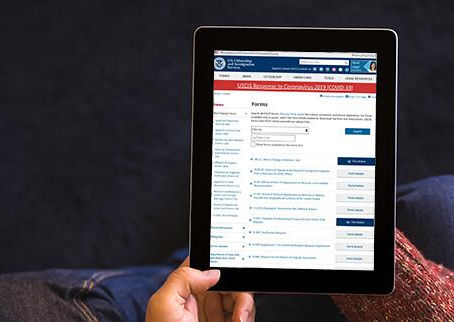 USCIS: Optimizan citas con formulario de solicitud de cita en línea