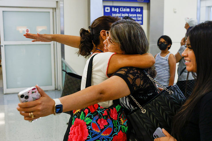 Tramite y taxes.