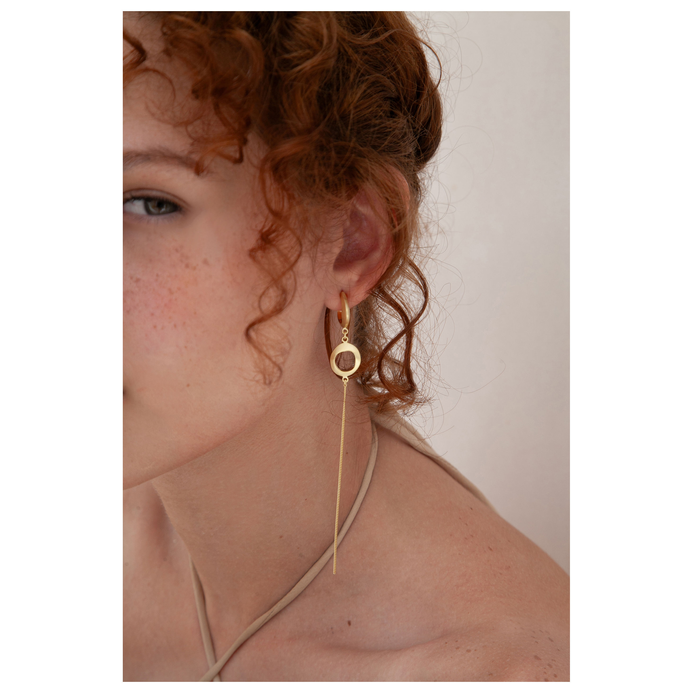 Brinco Cometa Dourado