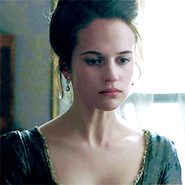 Alicia Vikander gif 4.gif