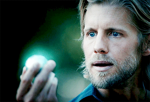Matt Barr gif 4.gif
