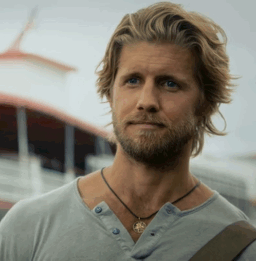 Matt Barr gif 2.gif