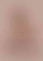 art prints in lush green and vibrant pink hues, showcasing a fusion of modernity and classicism. Snake motifs intertwine with ancient Greek sculptures of Venus, creating a contemporary and visually arresting composition that seamlessly blends traditional with a fresh, vibrant palette.