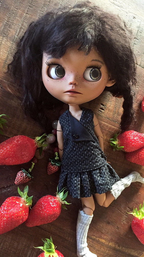 Thumbnail: Nour - blythe doll 16