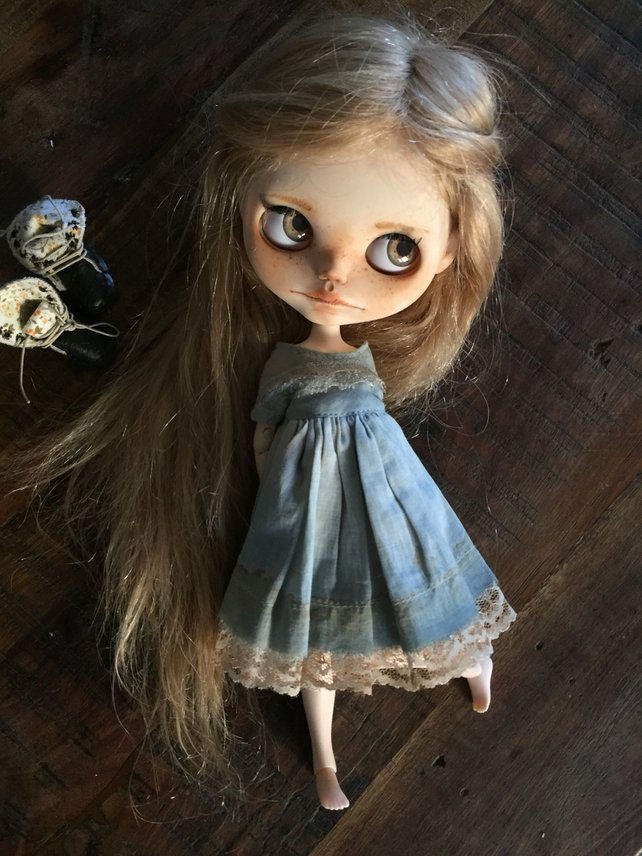 Thumbnail: Emilie - blythe doll 30