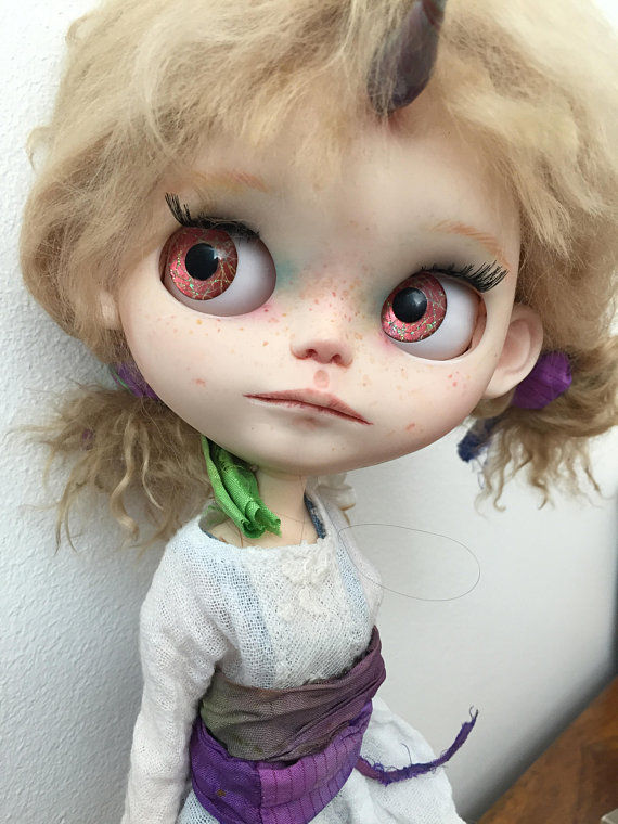 Thumbnail: Hippolyne - blythe doll 19
